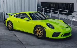 Porsche 911 GT3 Acid Green on ADV.1 Wheels (ADV5.0 TRACK SPEC CS) 2019 года